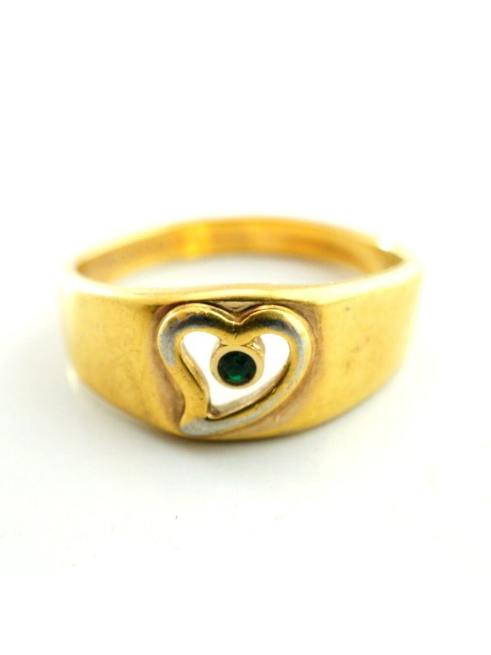 Vintage Avon Green Rhinestone Heart Gold Tone Ring Size 8.5 Birthstone